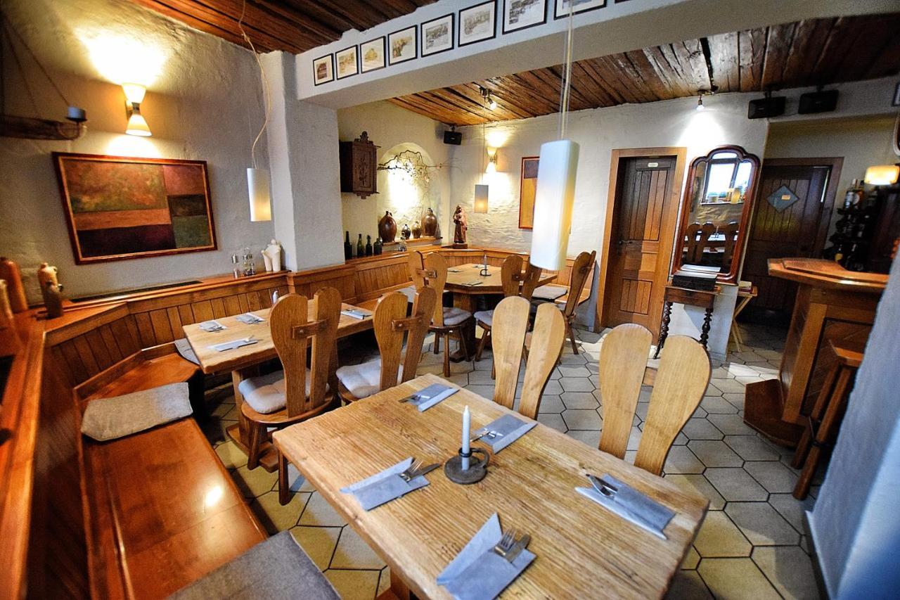 Zum Alten Krug Naumbourg Extérieur photo